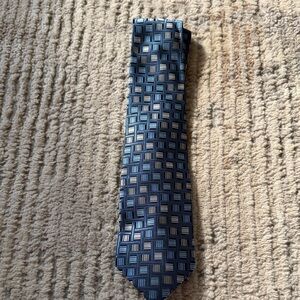 Pierre Cardin Navy and Silver Geometric Tie